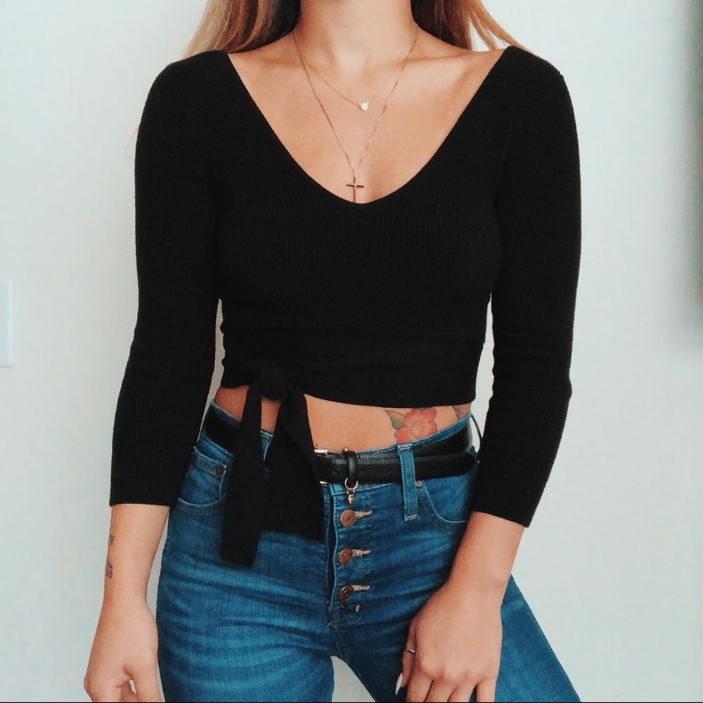 Express Knit Cropped Deep V Sweater